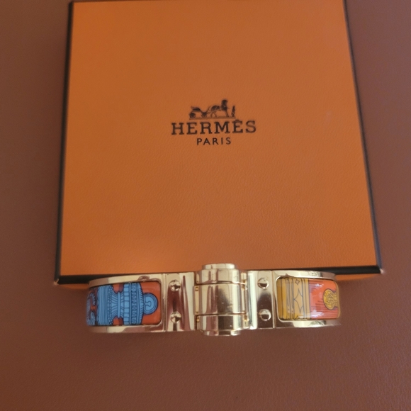 Hermes Enamel Bracelet - Picture 1 of 11